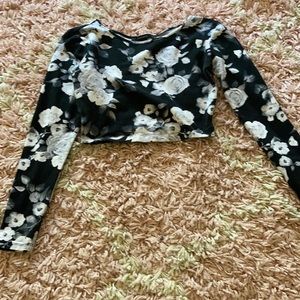 Size Small in Women’s, cropped shirt